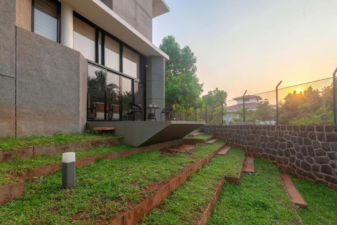 Villa Foresta By Stayvista With Modern Decor, Swimming Pool & Expansive Lawn For A Perfect Escape Lonavala Eksteriør bilde