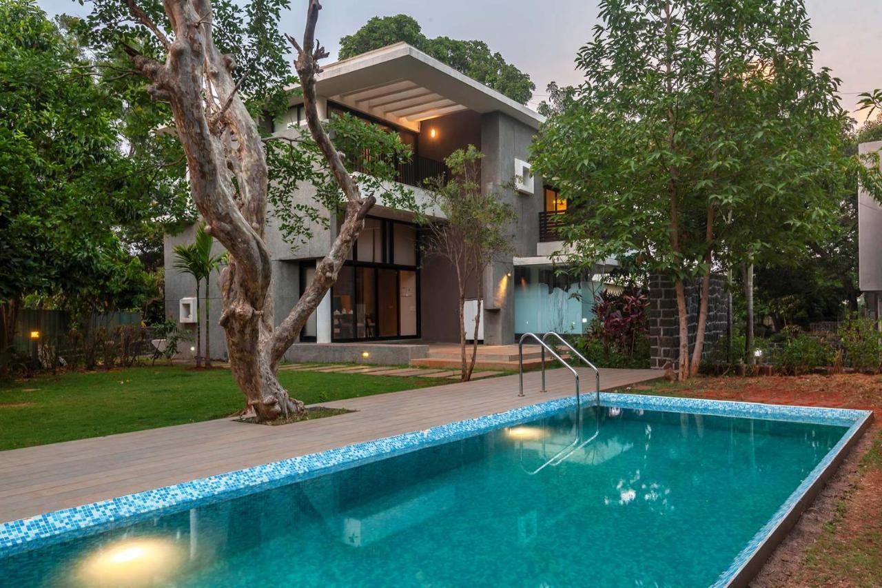 Villa Foresta By Stayvista With Modern Decor, Swimming Pool & Expansive Lawn For A Perfect Escape Lonavala Eksteriør bilde