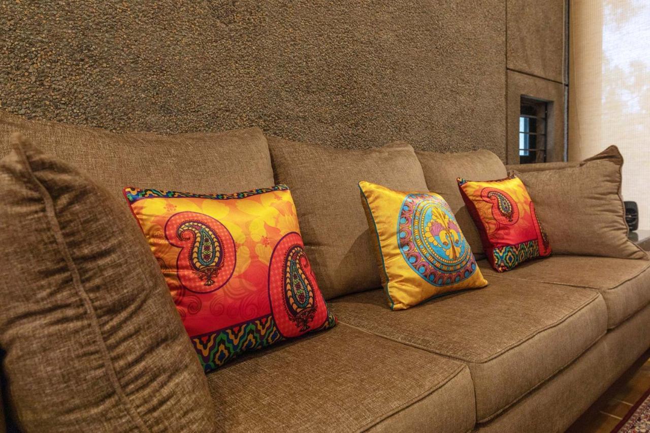 Villa Foresta By Stayvista With Modern Decor, Swimming Pool & Expansive Lawn For A Perfect Escape Lonavala Eksteriør bilde