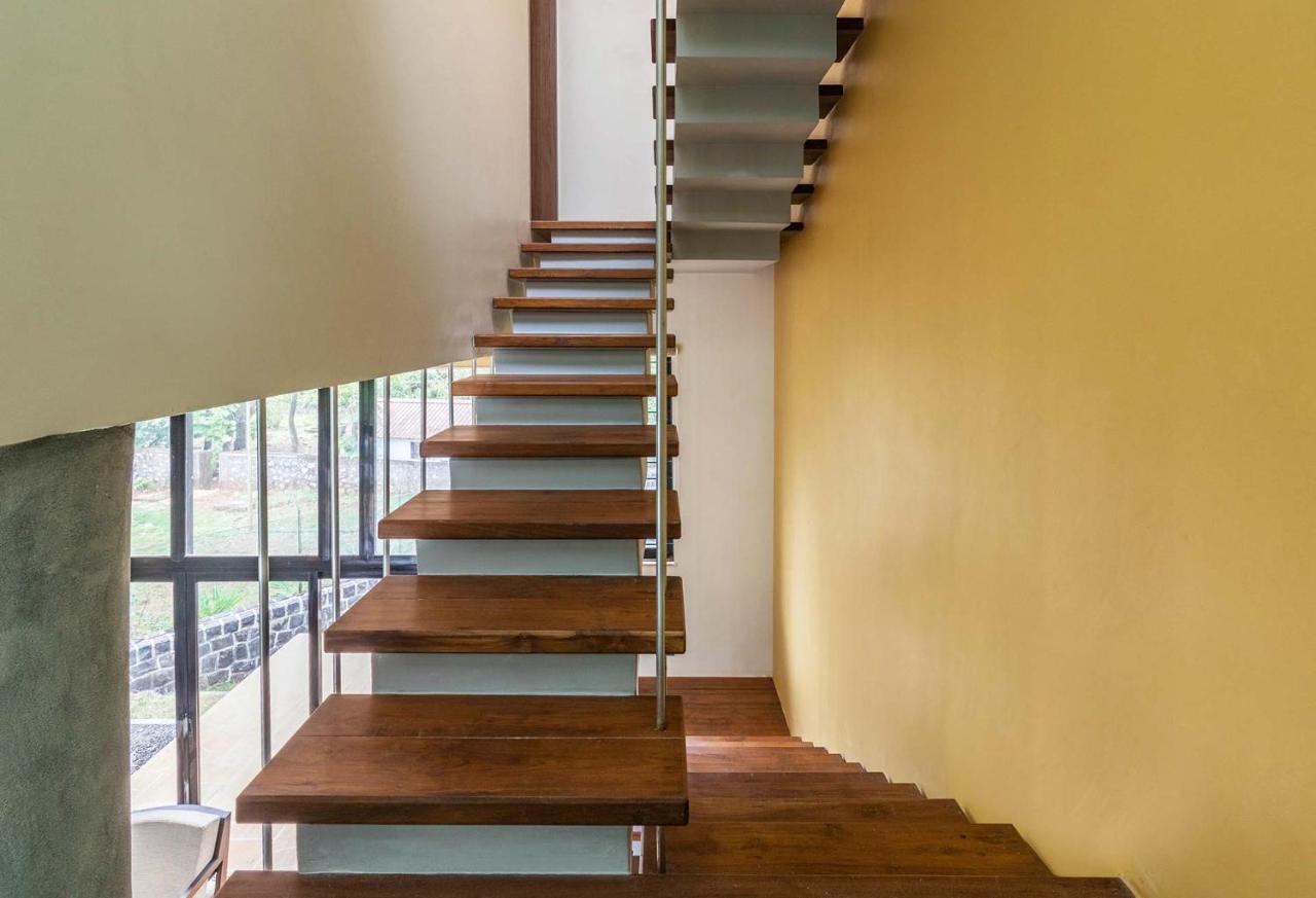 Villa Foresta By Stayvista With Modern Decor, Swimming Pool & Expansive Lawn For A Perfect Escape Lonavala Eksteriør bilde